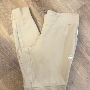 Fabletics Neutral Beige Joggers / Leggings – Size Medium